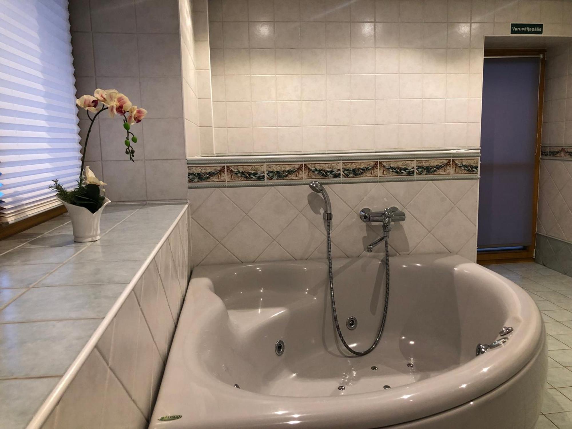 Riia Villa Тарту Екстериор снимка